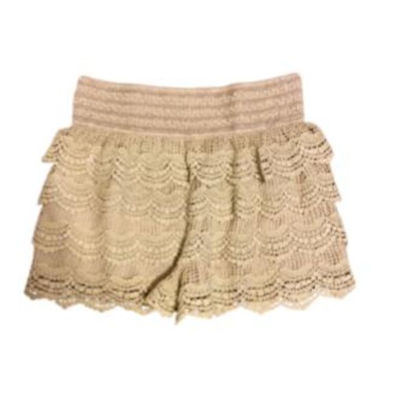 LovieDovie Pants - ❤️2 for $10 Lace Layered Summer Short